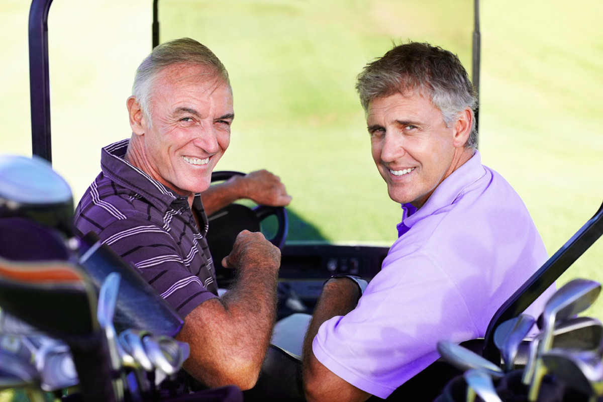 golfing-senior-men