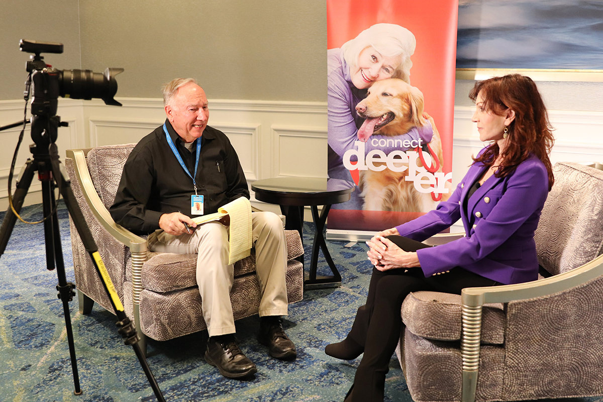 Marilu Henner gets interviewed by media